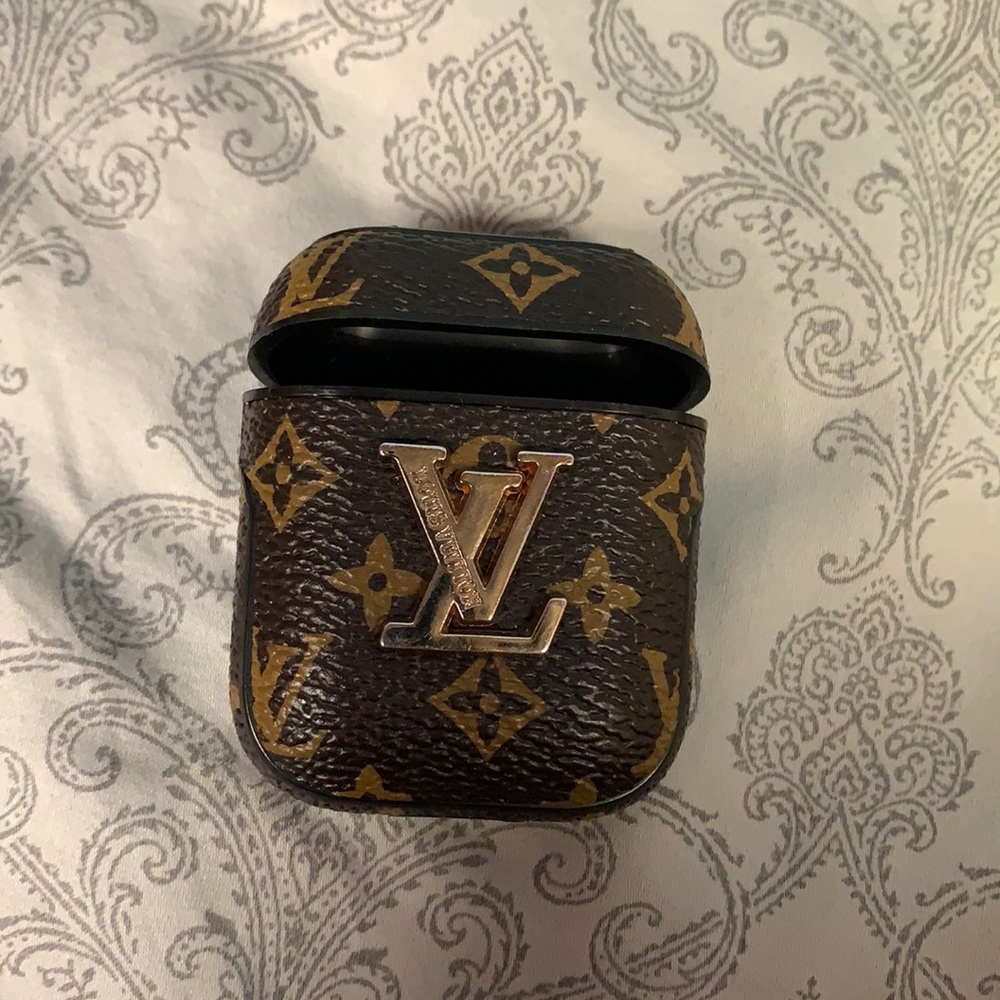 airpod case